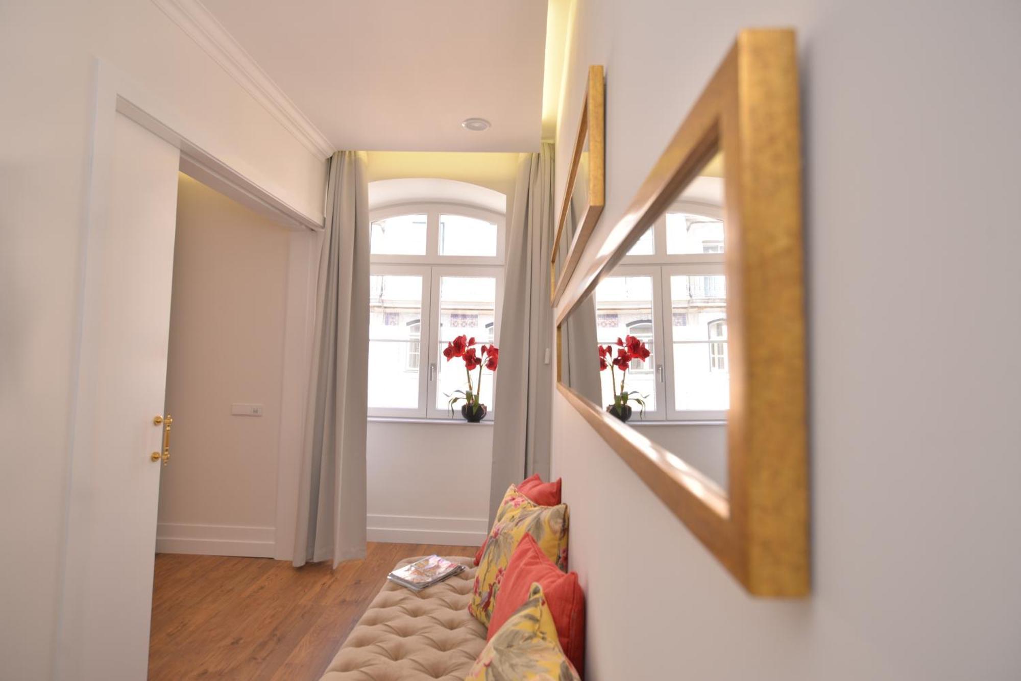 Gold 37399al And Silver 37404al Apartamento Lisboa